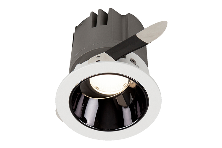 新特丽筒灯10170333006